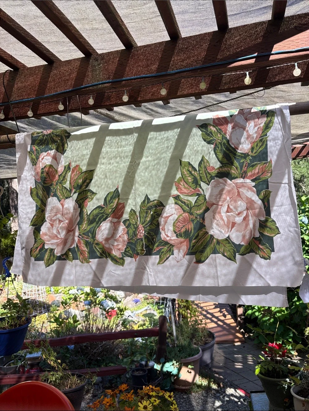 Vintage 1940’s Floral Gardenia Tablecloth - Green and Pink BB